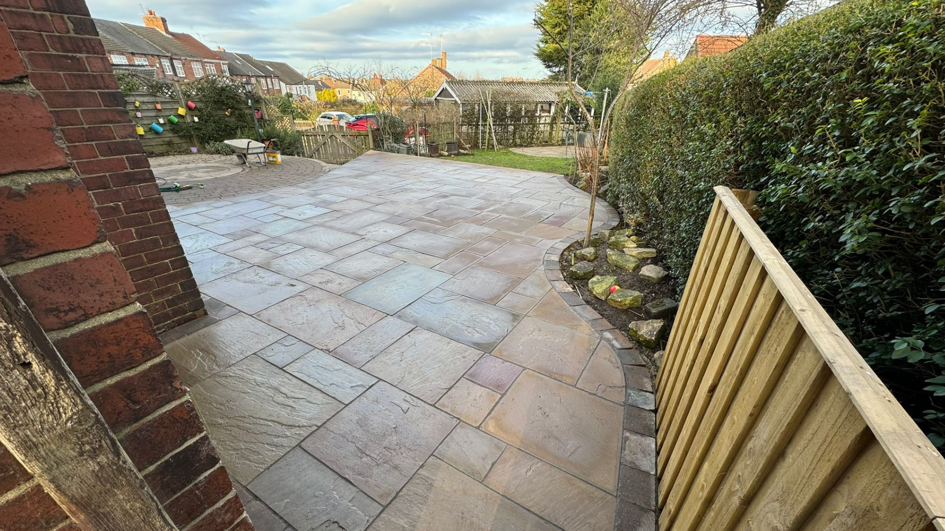 white and green simple before after instagram post (desktop wallpaper) 6